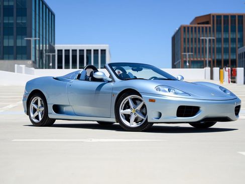 Used 2002 Ferrari 360 Spider RWD image 3