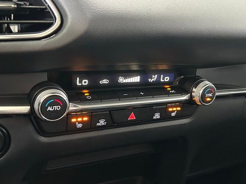 Used 2023 MAZDA CX-30 AWD 2.5 S w/ Premium Package image 20