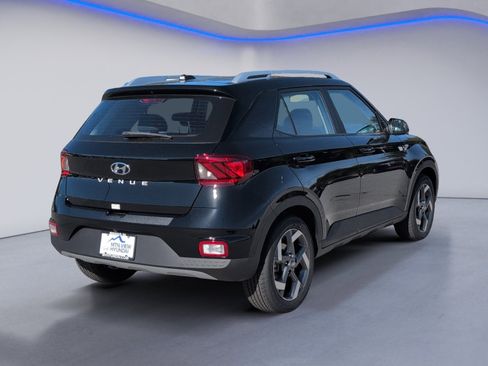 New 2026 Hyundai Venue SEL image 8