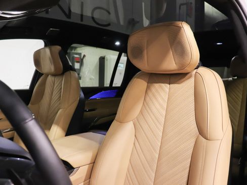 Used 2025 Cadillac Escalade IQ Sport 2 AWD/4WD image 15