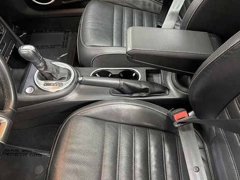 Used 2014 Volkswagen Beetle TDI image 24