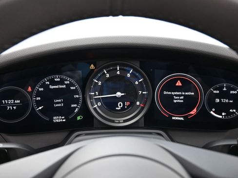 Certified 2021 Porsche 911 Targa 4S w/ Sportdesign Package image 9