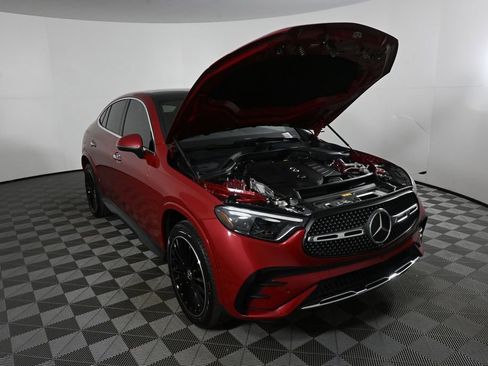 Certified 2024 Mercedes-Benz GLC 300 4MATIC image 33