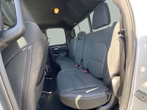 Used 2019 RAM 1500 Big Horn AWD/4WD image 11