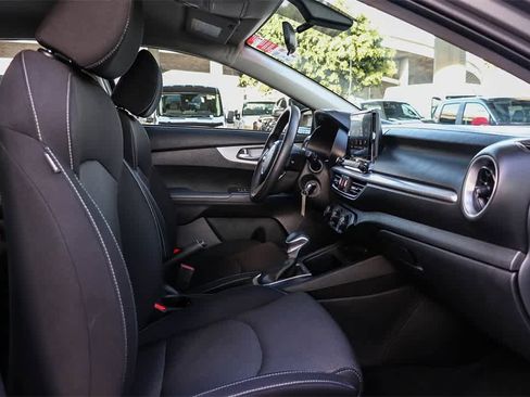 Used 2024 Kia Forte LXS image 17