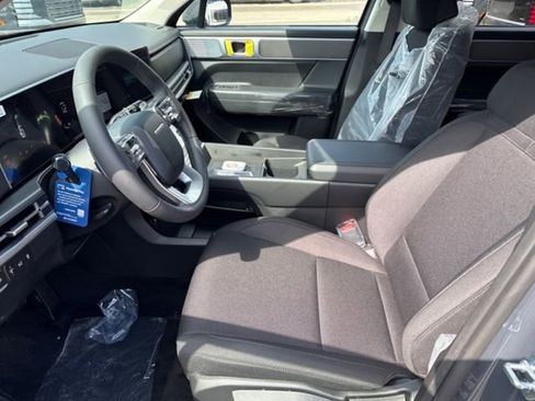 New 2026 Hyundai Santa Fe SE AWD/4WD image 4