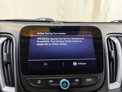 Used 2023 Chevrolet Malibu LT FWD image 32