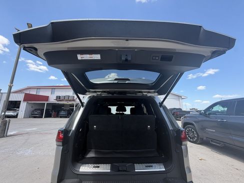Used 2024 Lexus LX 600 F Sport AWD/4WD image 3