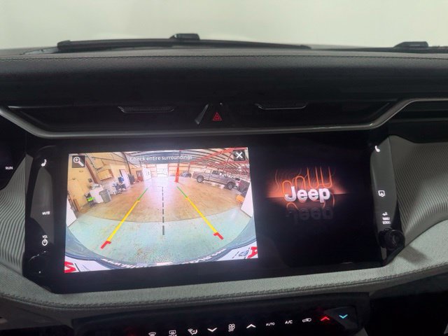 New 2027 Jeep Cherokee Laredo AWD/4WD image 17