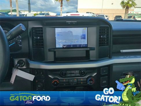 Used 2025 Ford F350 XL w/ FX4 Off-Road Package image 17