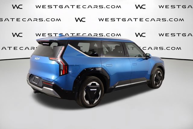 Certified 2024 Kia EV9 Land AWD/4WD image 42