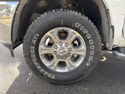 Used 2025 RAM 2500 Big Horn AWD/4WD image 36