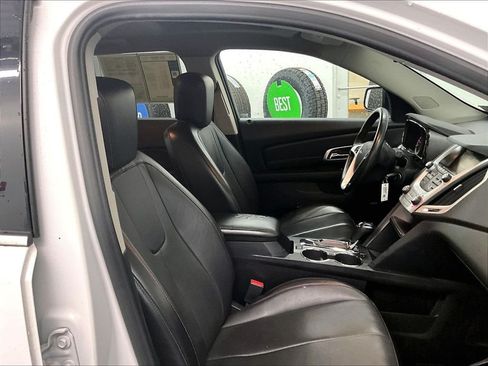 Used 2017 GMC Terrain SLT w/ Driver Alert Package I AWD/4WD image 11