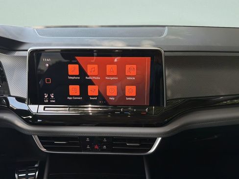 New 2026 Volkswagen Atlas Peak Edition AWD/4WD image 19