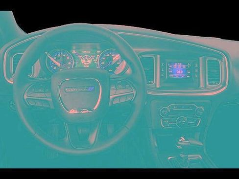 Used 2015 Dodge Charger SE w/ Sport Appearance Group RWD image 4