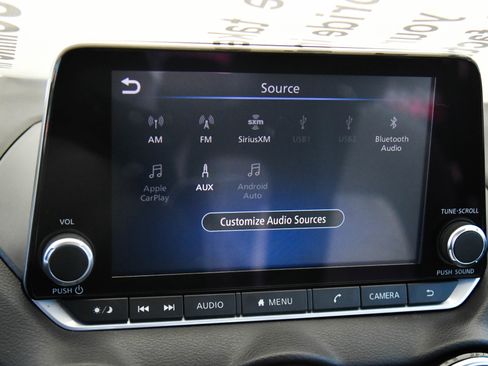 Used 2021 Nissan Sentra SV image 19