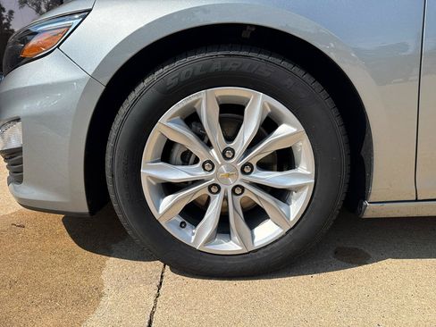 Used 2025 Chevrolet Malibu LT FWD image 29