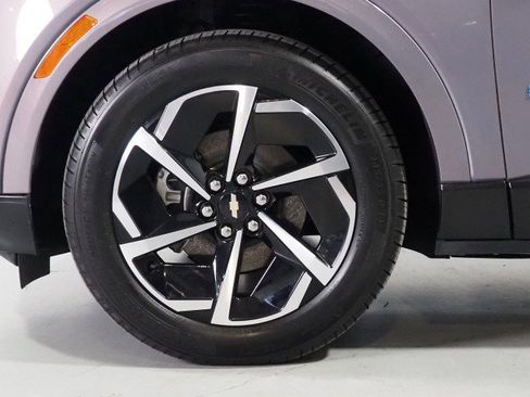 Used 2024 Chevrolet Equinox EV LT w/ LPO, Blackout Package image 51