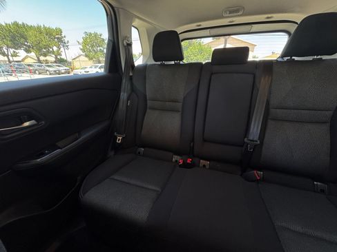 Used 2025 Nissan Rogue SV AWD/4WD image 41