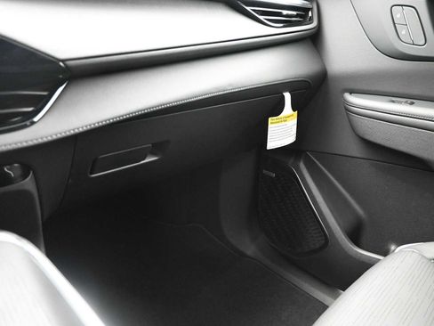 New 2026 Buick Enclave Sport Touring w/ Power Package image 18