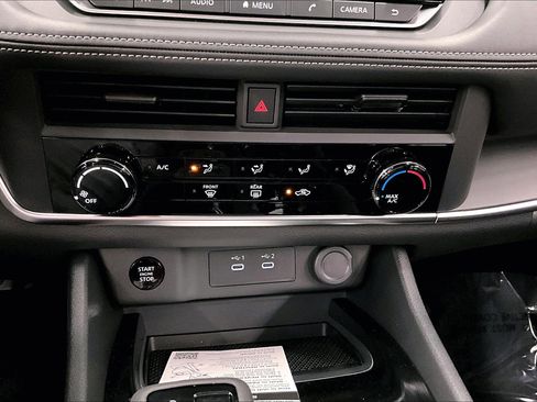 New 2025 Nissan Rogue S image 50