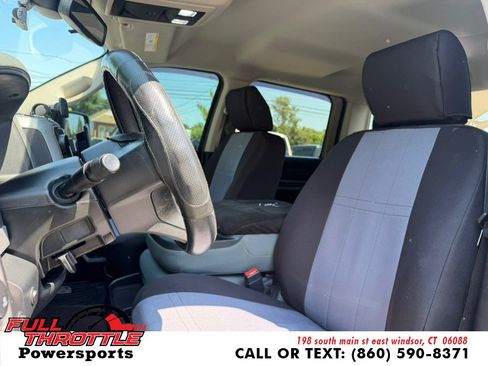 Used 2016 RAM 1500 Express AWD/4WD image 18