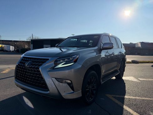 Used 2022 Lexus GX 460 Premium image 4