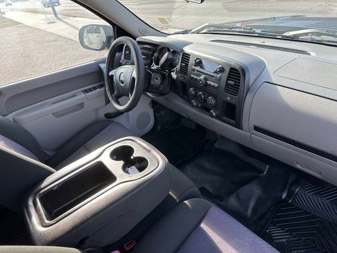 Used 2013 GMC Sierra 2500 W/T image 10