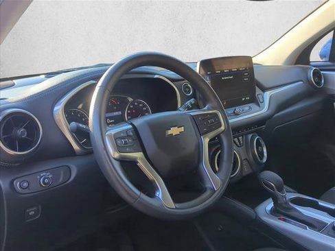 Used 2023 Chevrolet Blazer LT image 8