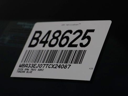 New 2026 BMW 760i xDrive w/ Executive Package image 27