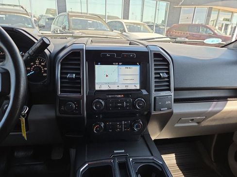 Used 2018 Ford F150 XLT w/ Equipment Group 302A Luxury AWD/4WD image 15