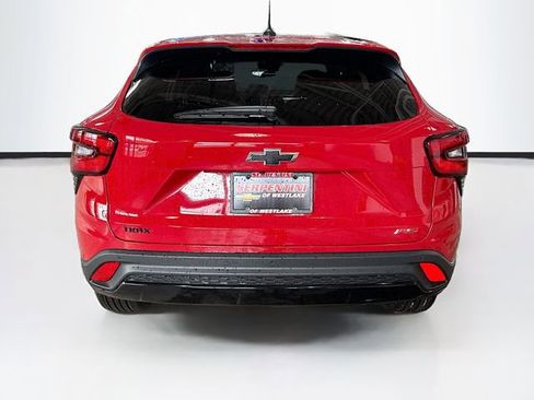 New 2026 Chevrolet Trax RS w/ Driver Confidence Package FWD image 7