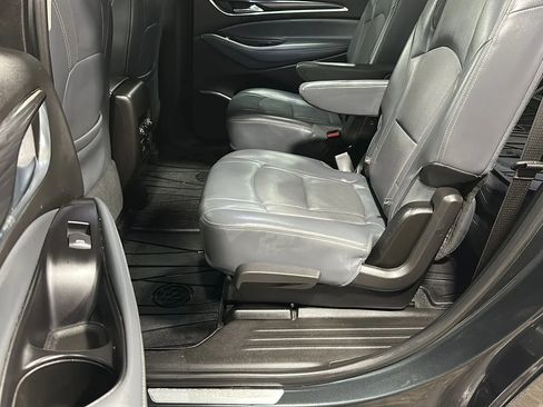 Used 2018 Buick Enclave Premium w/ Experience Buick Package AWD/4WD image 11
