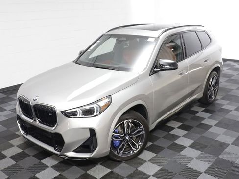Certified 2025 BMW X1 M35i AWD/4WD image 2