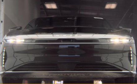 Used 2023 Lucid Air Pure RWD image 2