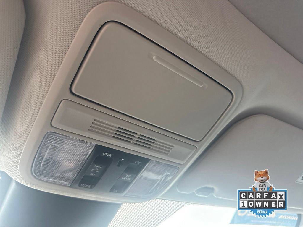 Certified 2026 Honda Odyssey EX-L image 32