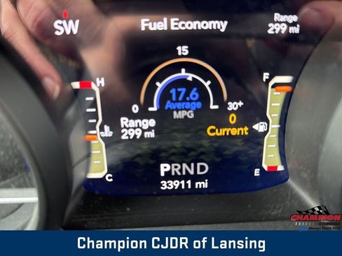 Used 2024 Jeep Wrangler Sahara image 22