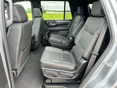Used 2024 Chevrolet Tahoe RST w/ Luxury Package AWD/4WD image 23