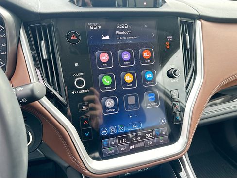 Used 2022 Subaru Outback Touring XT image 13