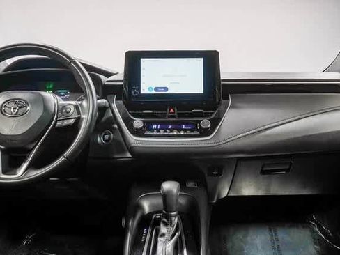 Certified 2024 Toyota Corolla SE image 12