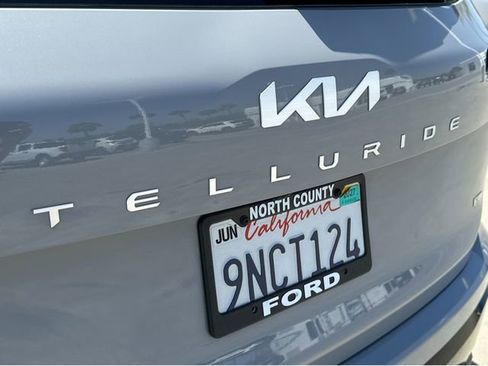 Used 2024 Kia Telluride EX X-Line AWD/4WD image 40