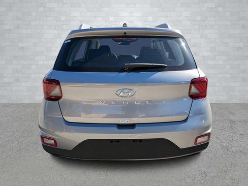 New 2026 Hyundai Venue SEL image 6