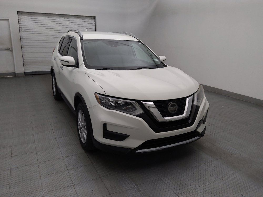Used 2020 Nissan Rogue SV FWD image 14