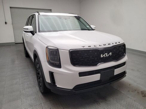 Used 2022 Kia Telluride EX w/ EX Premium Package AWD/4WD image 14