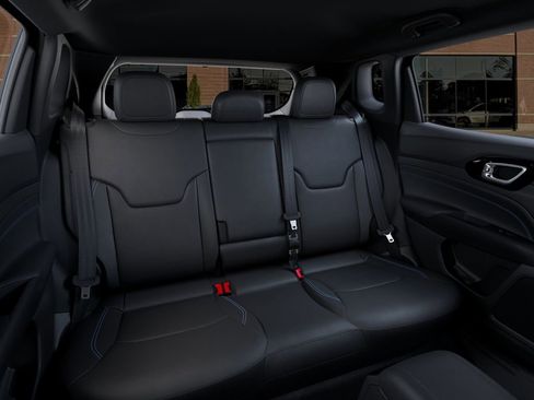 New 2026 Jeep Compass Limited image 15