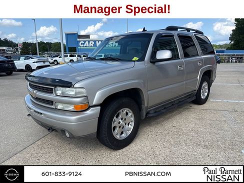 Used 2006 Chevrolet Tahoe Z71 w/ Z71 Preferred Equipment Group RWD image 14