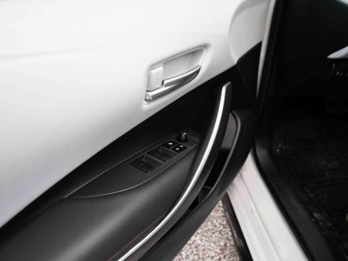 Used 2024 Toyota Corolla SE image 7