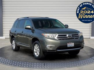 Used 2012 Toyota Highlander 4WD image 1