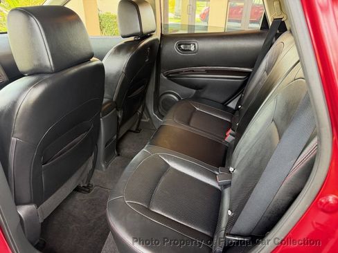 Used 2012 Nissan Rogue SL FWD image 27