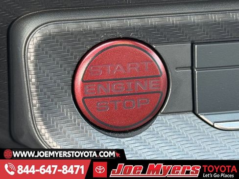 Used 2024 Ford Mustang GT Premium image 22